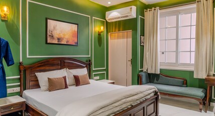 Aranya - Royally Designed Suite Room near Soadal Room Type - Aranya - Royally Designed Suite Room near Soadal