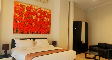 Kuta Town House Room Type - Standard One Bedroom with Pool View Kuta Town House Room Type - Standard One Bedroom with Pool View