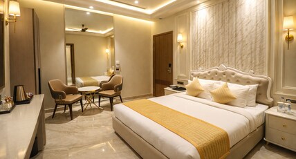 HOTEL CROWN PALAZZO Room Type - Crown Club