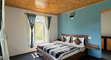 La Hostelgia Room Type - Superior Room