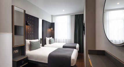 Point A Edinburgh Room Type - Cosy Twin with Window