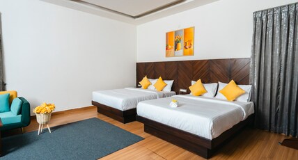 Prathis Ree Premium Villa Kodaikanal Room Type - Grand Family Suite – Ground Floor - Yellow
