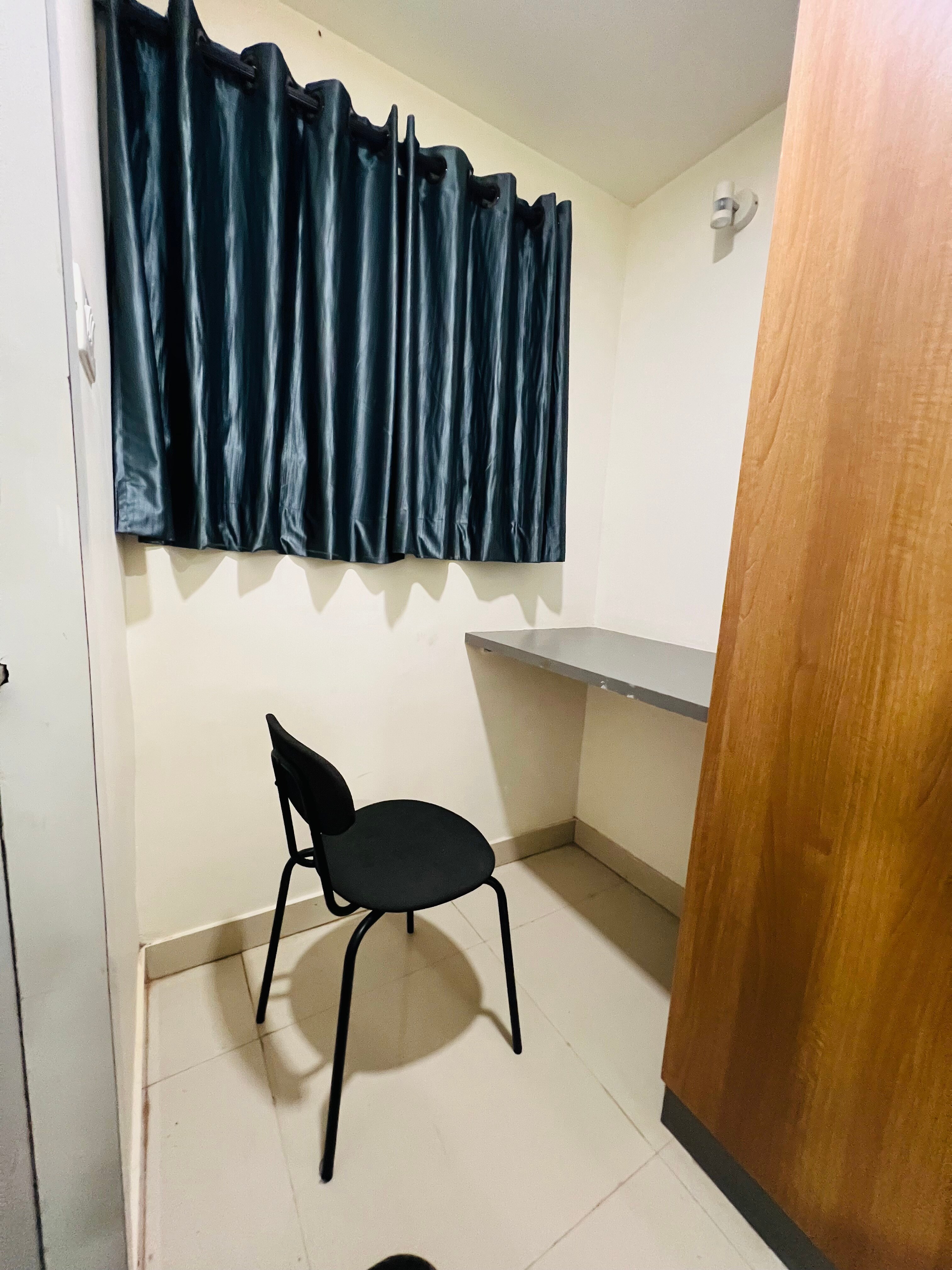 Irani Residency - Sea View Rooms - Tap to explore photos