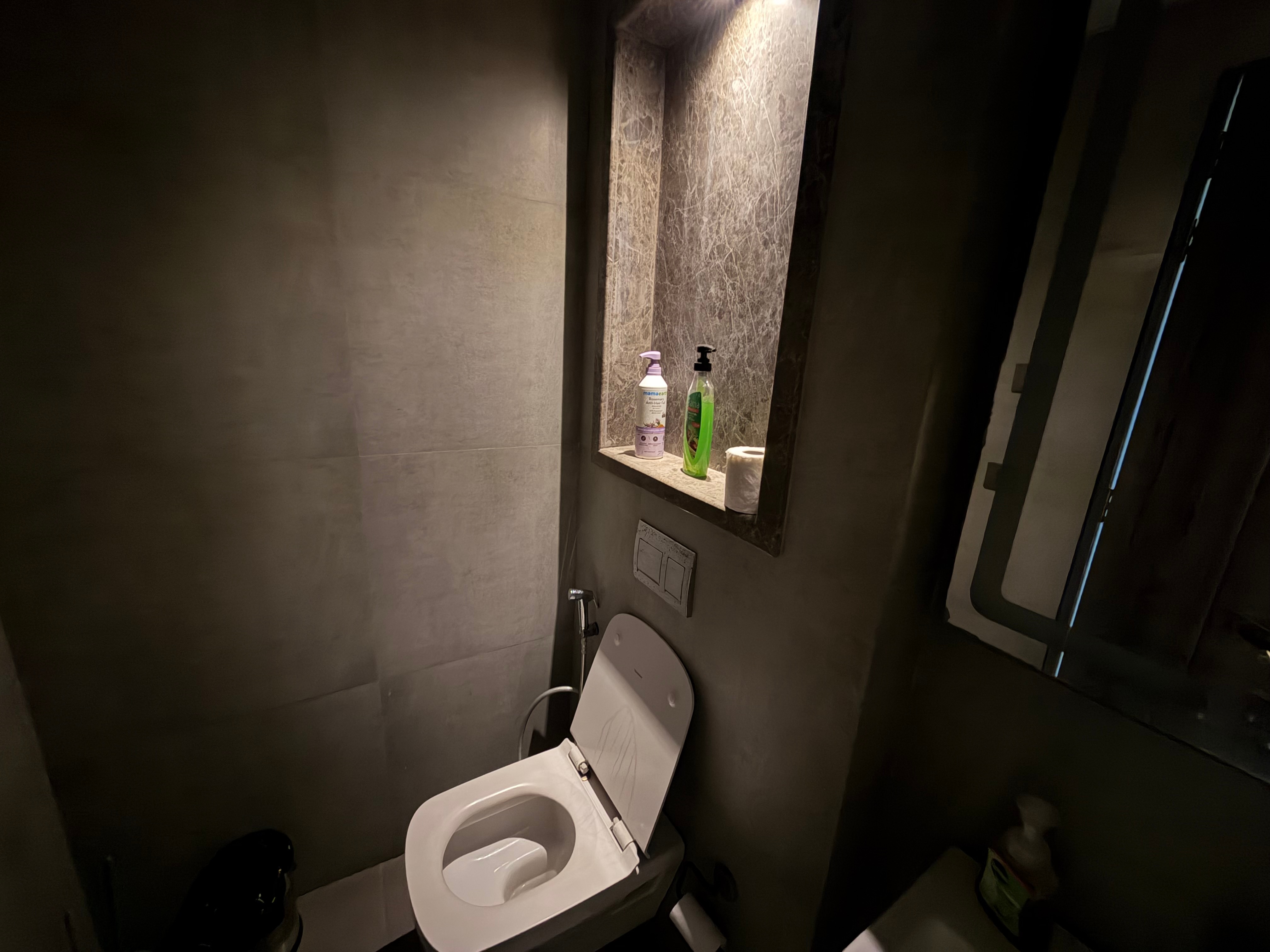 Opulent Apartment in Supernova noida - Tap to explore photos
