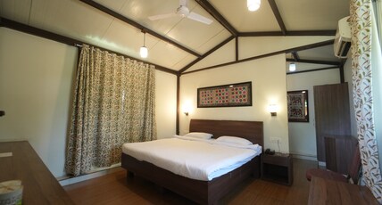 The Grand Resort Room Type - Luxury Cottage With Balcony