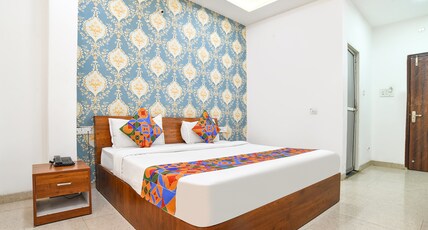 FabHotel Shivay Room Type - Deluxe Room