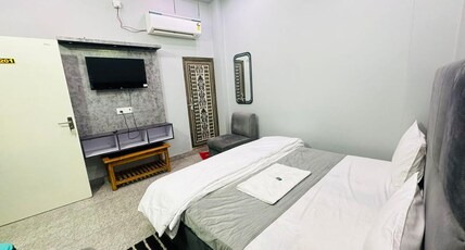 Prakash Residency Guest House Room Type - Standard Room