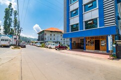 GREESHMAM HOLIDAY INN MUNNAR