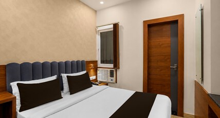 Collection O Mall Of Avadh Formerly Rama Inn Room Type - Deluxe Room