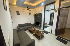 2BHK Stay in Dwarka