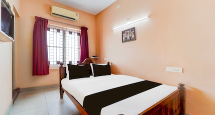 Hotel O Anna Nagar Madurai Room Type - Deluxe Hotel O Anna Nagar Madurai Room Type - Deluxe