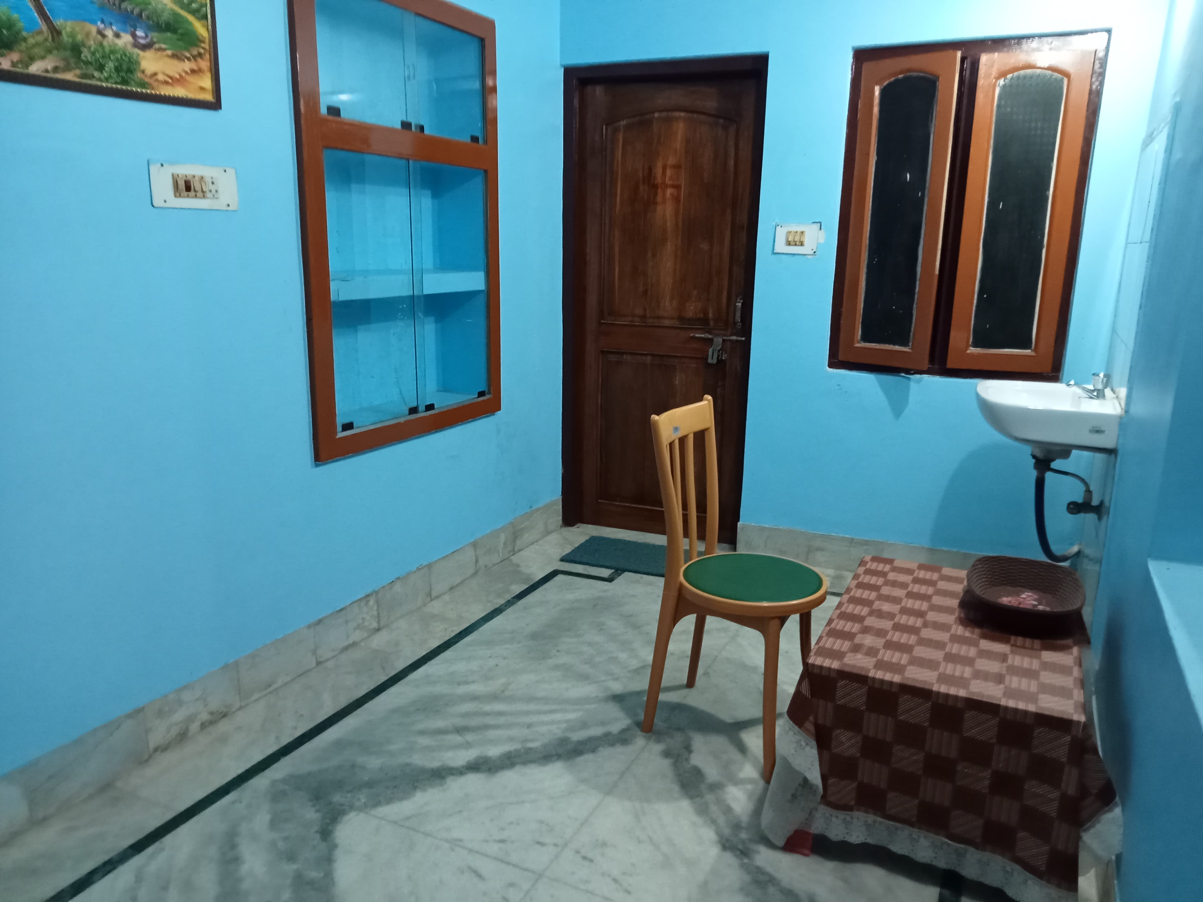 Ratna's Nest Homestay - Tap to explore photos