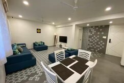 Cozy 3 Bedroom Condo in the centre of Nashik