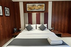 Hotel Kalash Residency