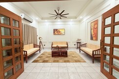 The Grand Aurelia | Luxury 5BHK | 5 min to Assi ghat