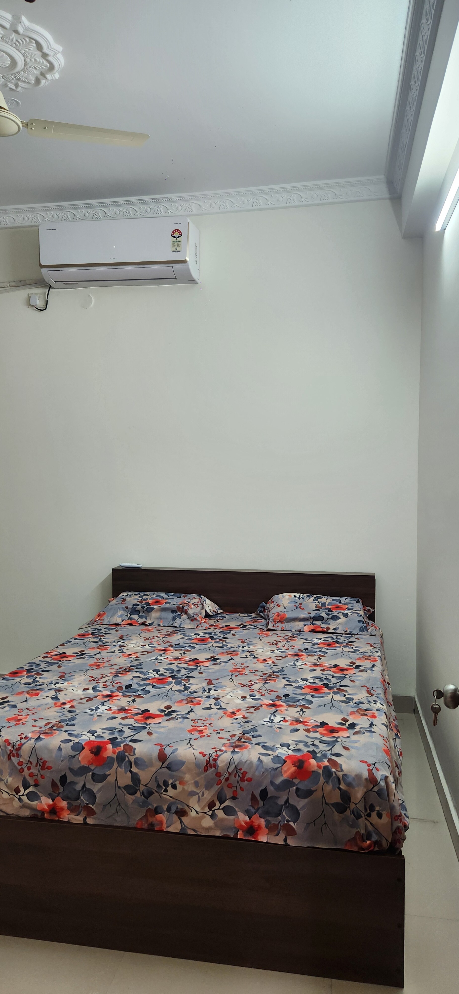 Modern 2BHK on Gachibowli Main Road Prime Location - Tap to explore photos