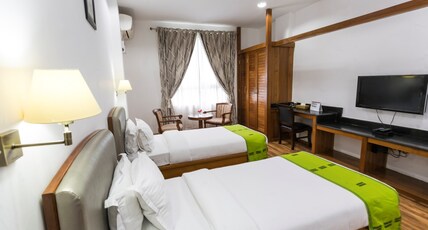 Hotel Vivor Room Type - Deluxe Twin