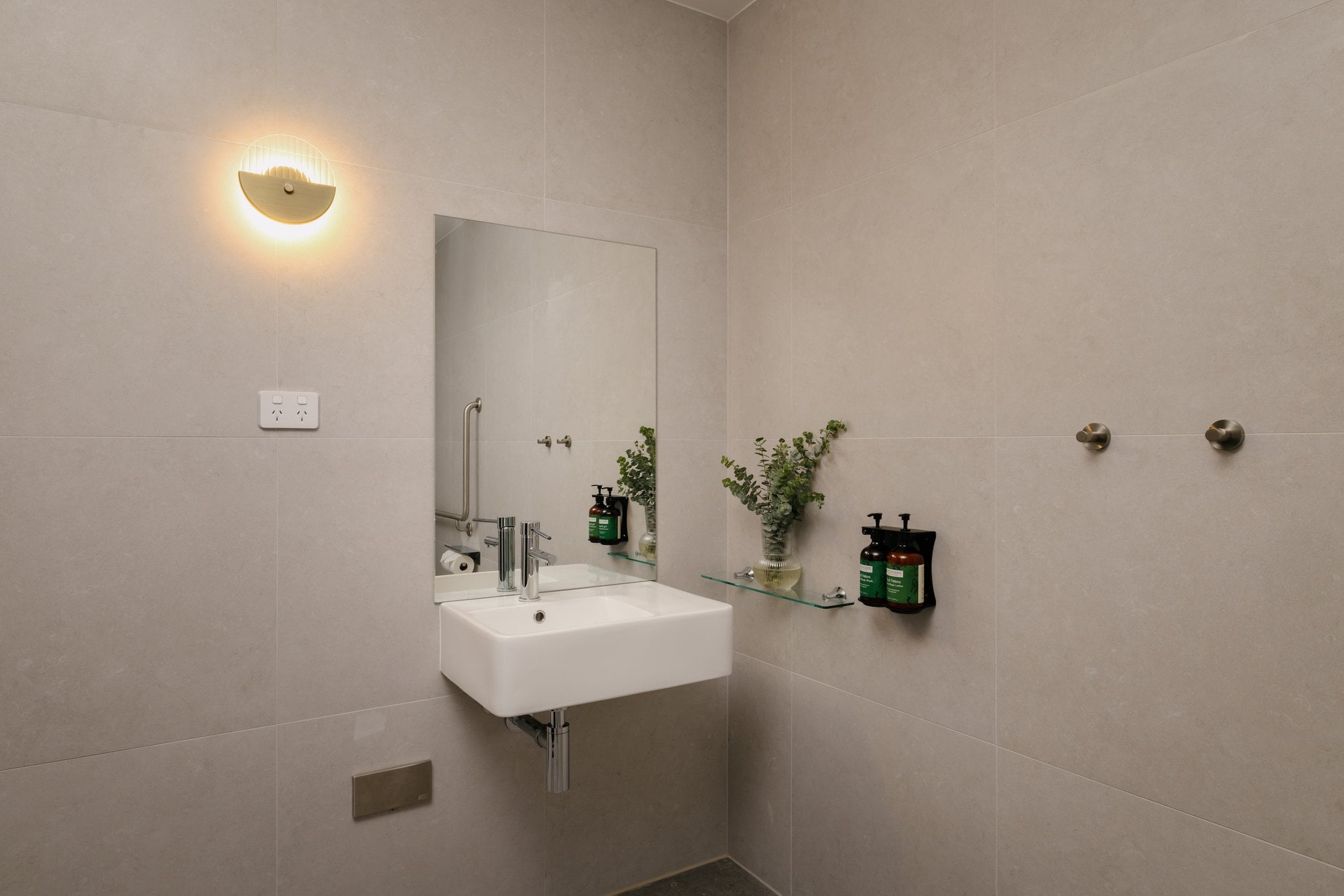 Crowne Plaza ADELAIDE MAWSON LAKES - Tap to explore photos