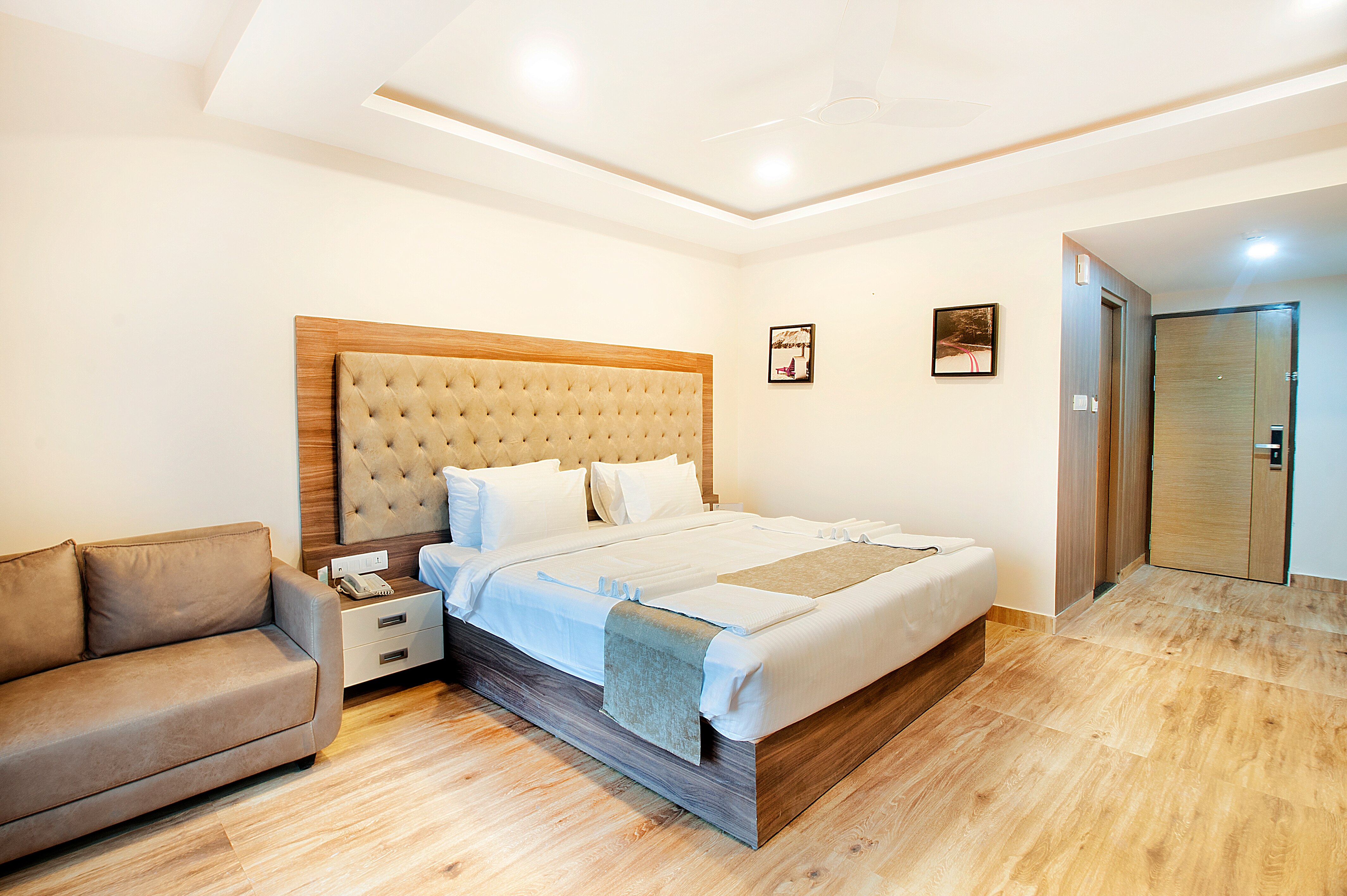 ABM Boutique Hotel - Tap to explore photos