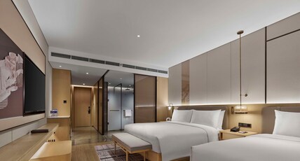 DoubleTree by Hilton Beijing Badaling Room Type - KING PREMIUM ROOM