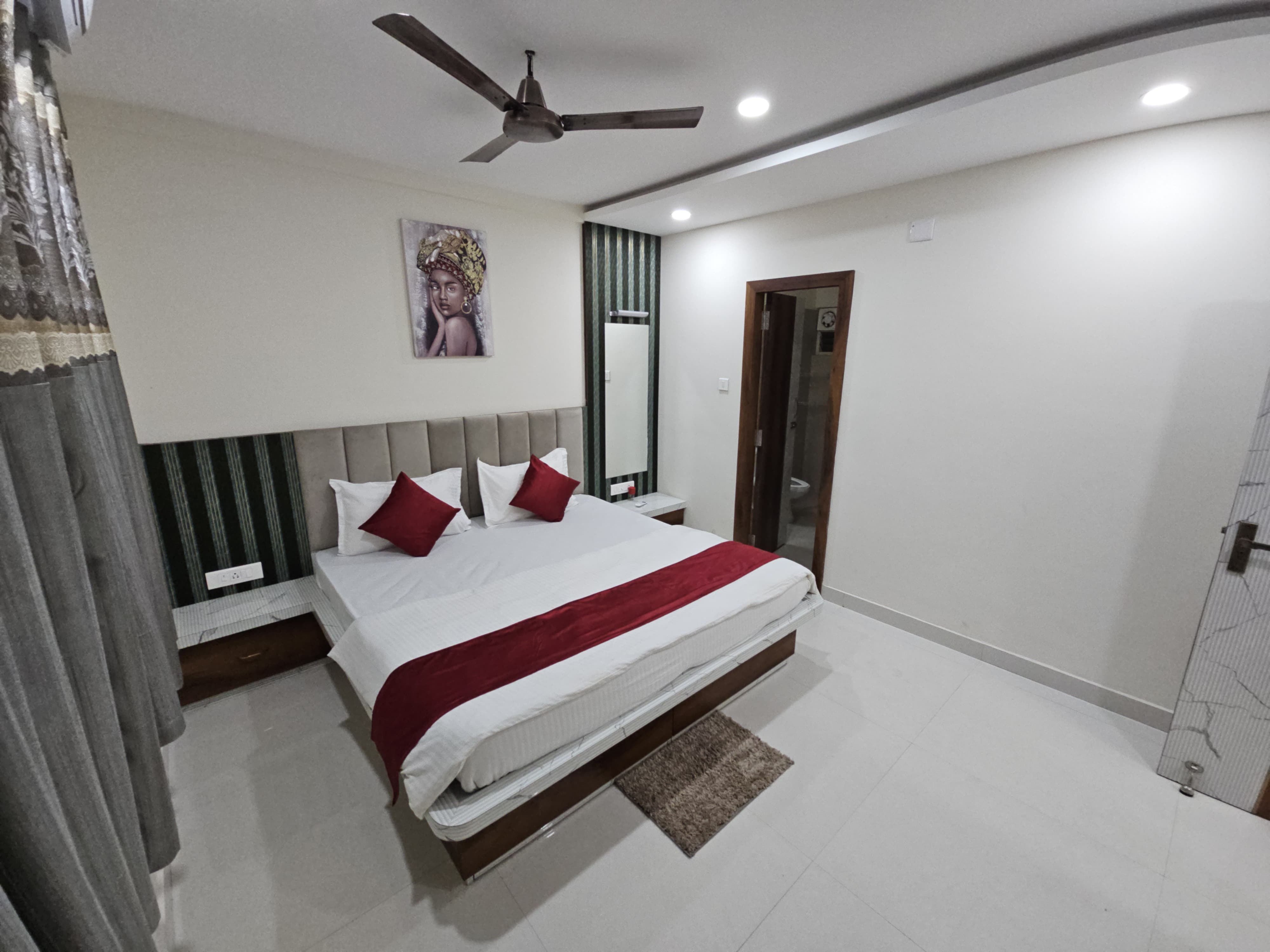 The Luxe Abode || Entire 1BHK Apartments with Attached Kitchen || - Tap to explore photos