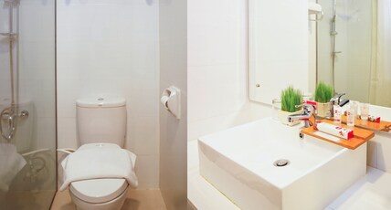 Collection O 166 Hotel Princess Room Type - Indonesia Deluxe Twin