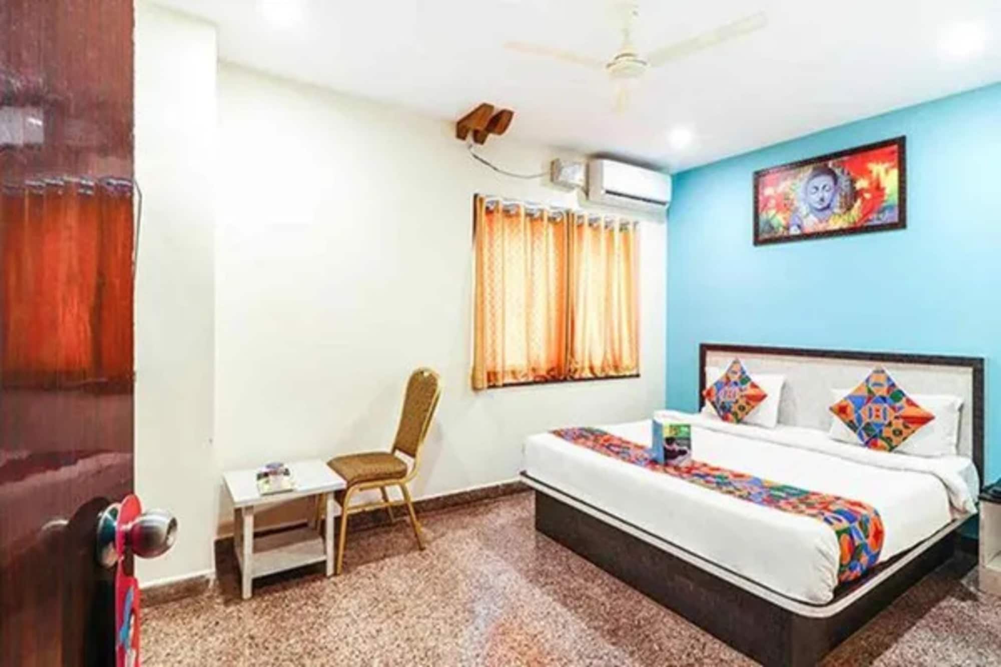 FabHotel Vaishnavi Grand - Near Secunderabad Railway Station - Tap to explore photos