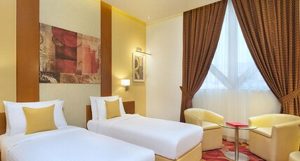 City Seasons Towers Bur Dubai Room Type - Deluxe Twin Room