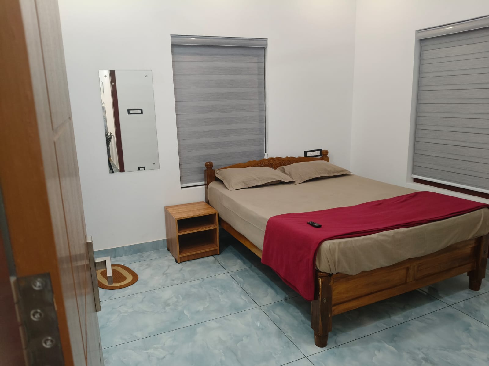 Silver Hills Homestay - Tap to explore photos