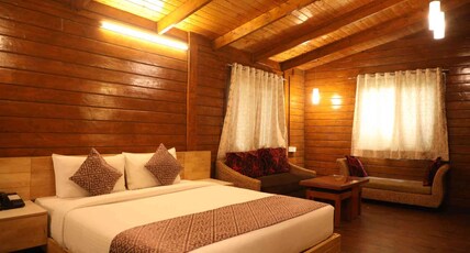 Sunnys World Room Type - Moonstone Swiss Chalets