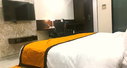 Hotel Aksh Inn Room Type - Super Deluxe
