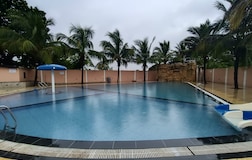 Swimming Pool 1