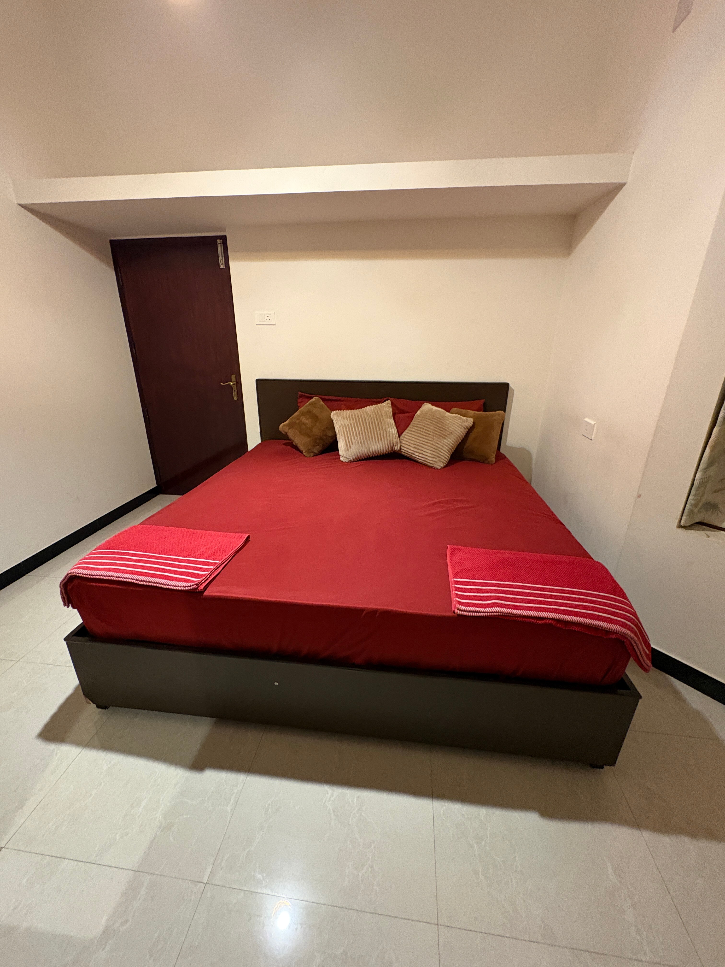 Rose Wood Annexe 3BHK and 1 Attic Room - Tap to explore photos