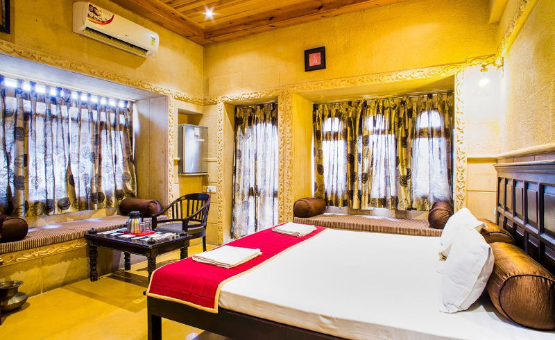 Hotel Jessulkot - Tap to explore photos