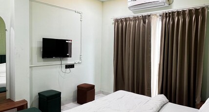 Hotel sriyanvi Room Type - Bedroom 9