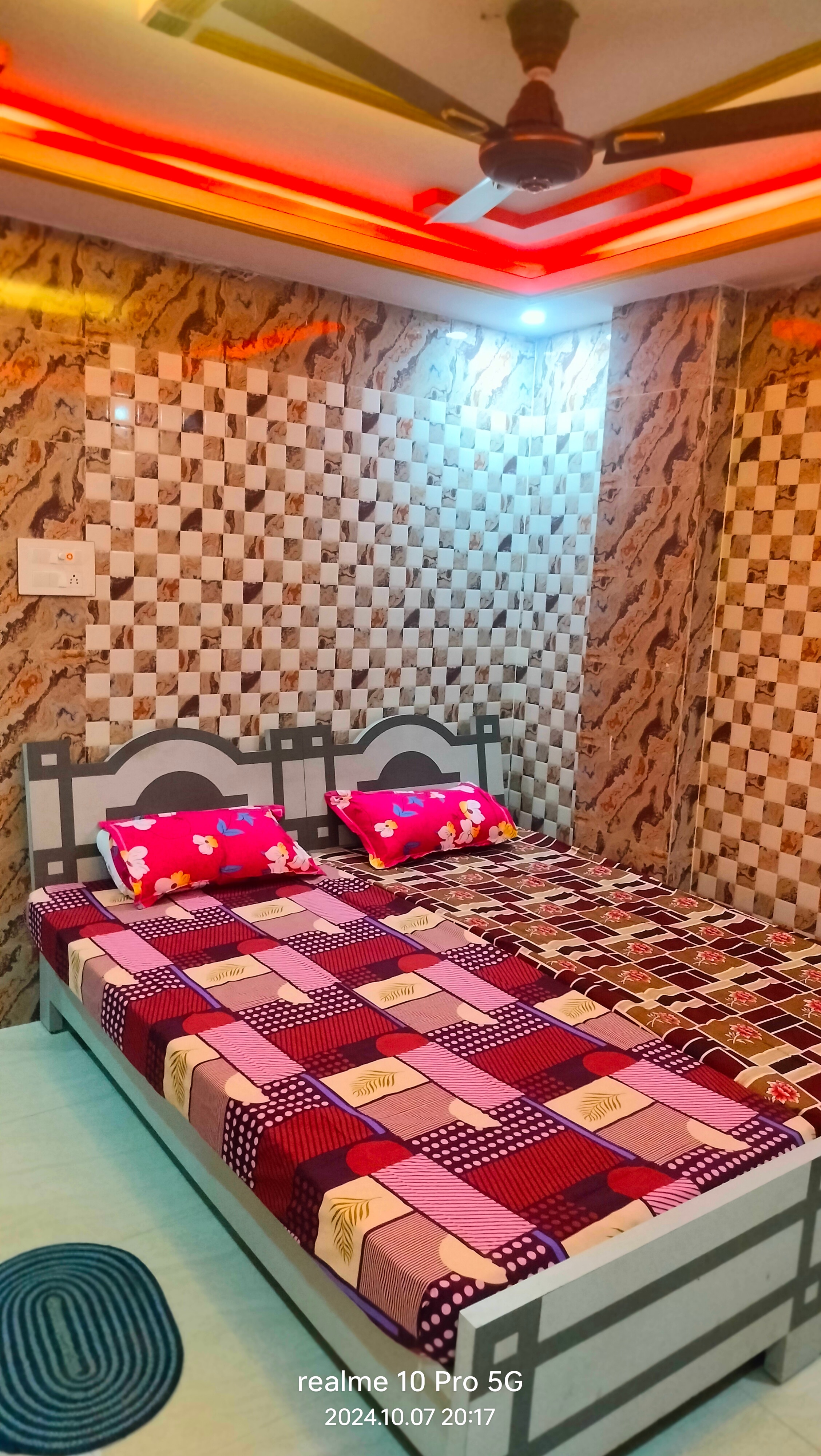 Hotel vinyak vihar - Tap to explore photos