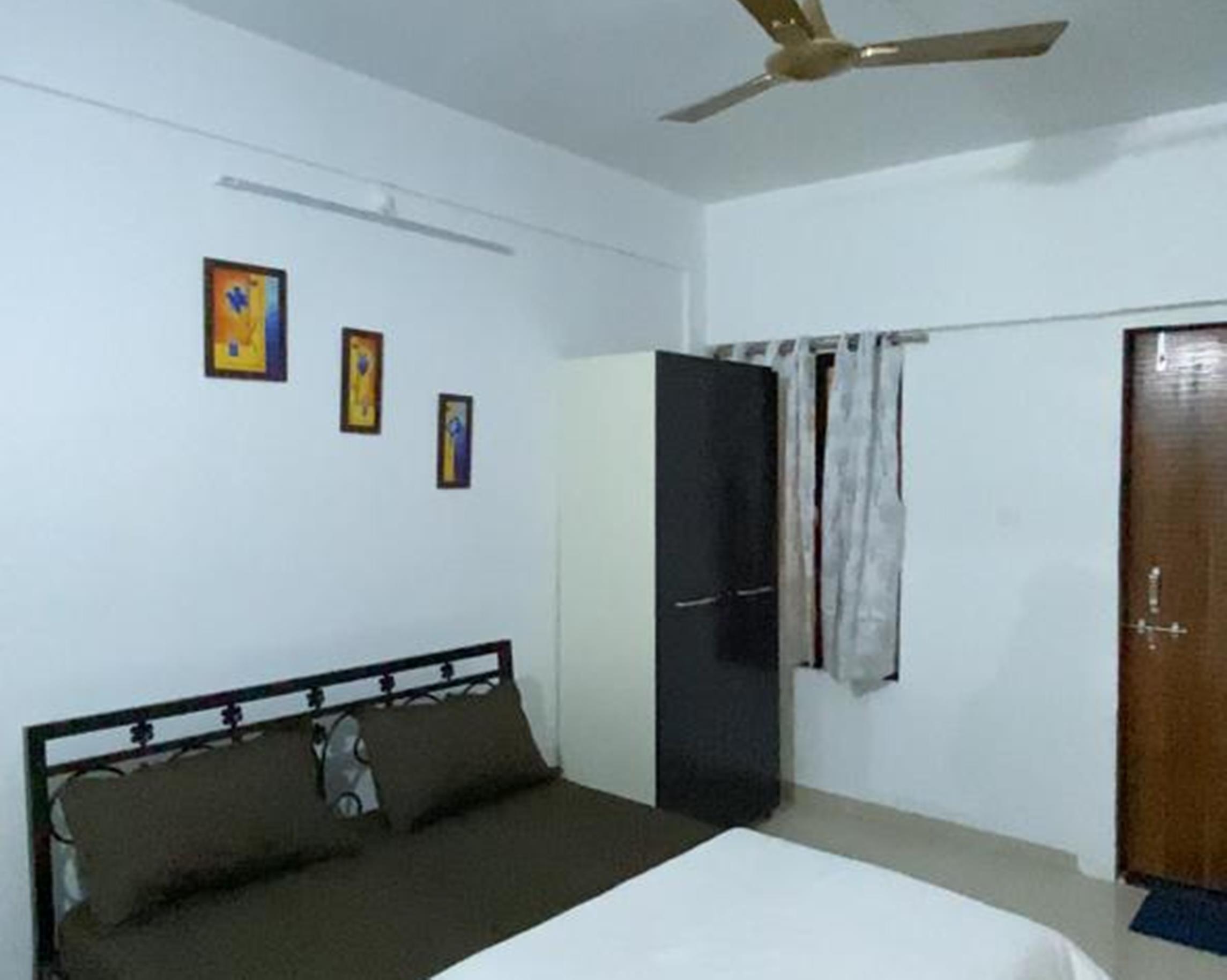 Joysuites Utopia - Tap to explore photos