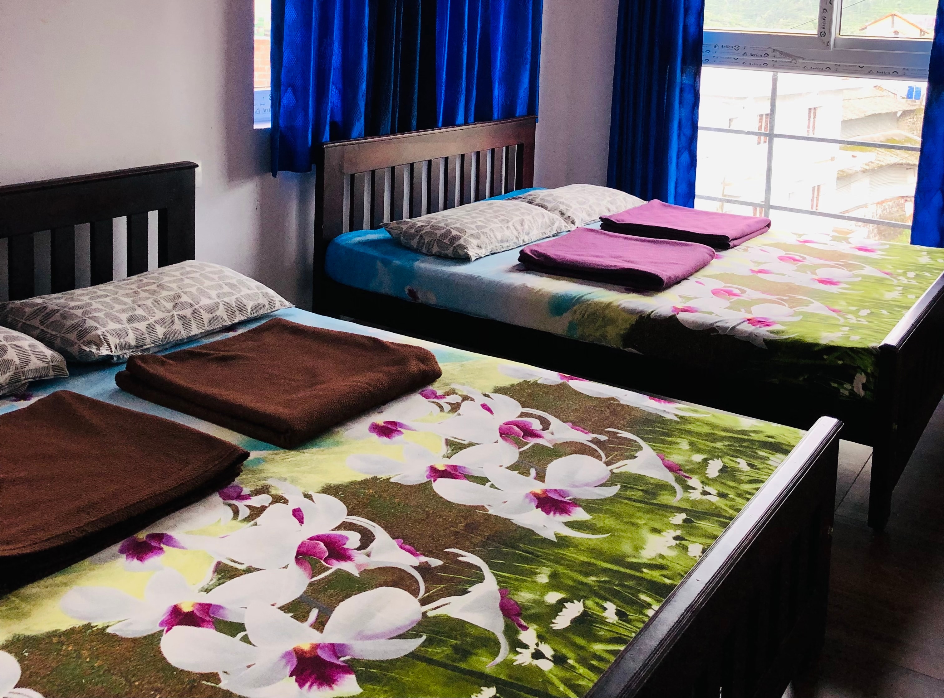Valparai ganapathy homes - Tap to explore photos