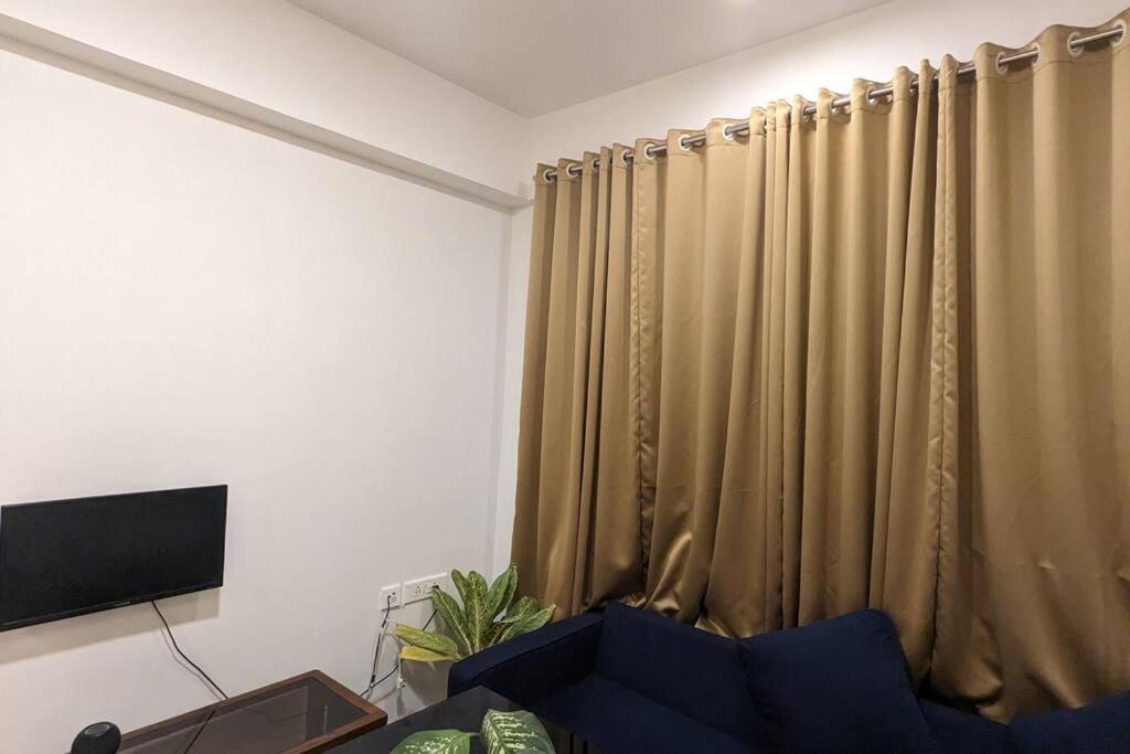 Mumu's Cosy Nest -1BHK - Tap to explore photos