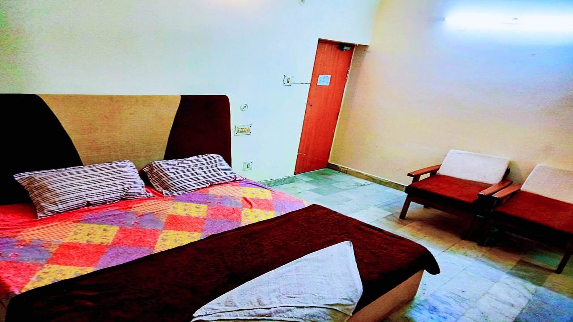 ANH HOTEL - Tap to explore photos