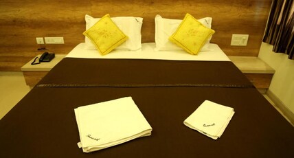 SAMARTH RESIDENCY - Huligi Room Type - Standard AC Room