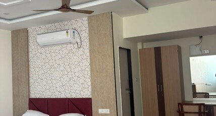 Muskan Hotel and restro Room Type - AC Suite room with Private Balcony