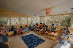 Mars Monkey Hostel & Cafe