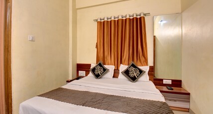 Hotel Padmavati Palace Room Type - Deluxe room