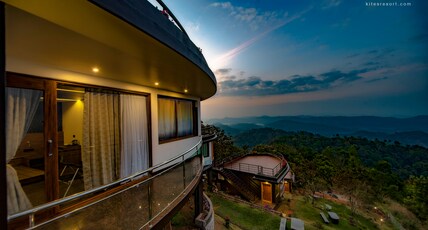Haze and Kites Resort, Munnar Room Type - Sunset View Cottage with Jacuzzi
