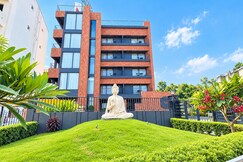Address of Hotel La-Mishika