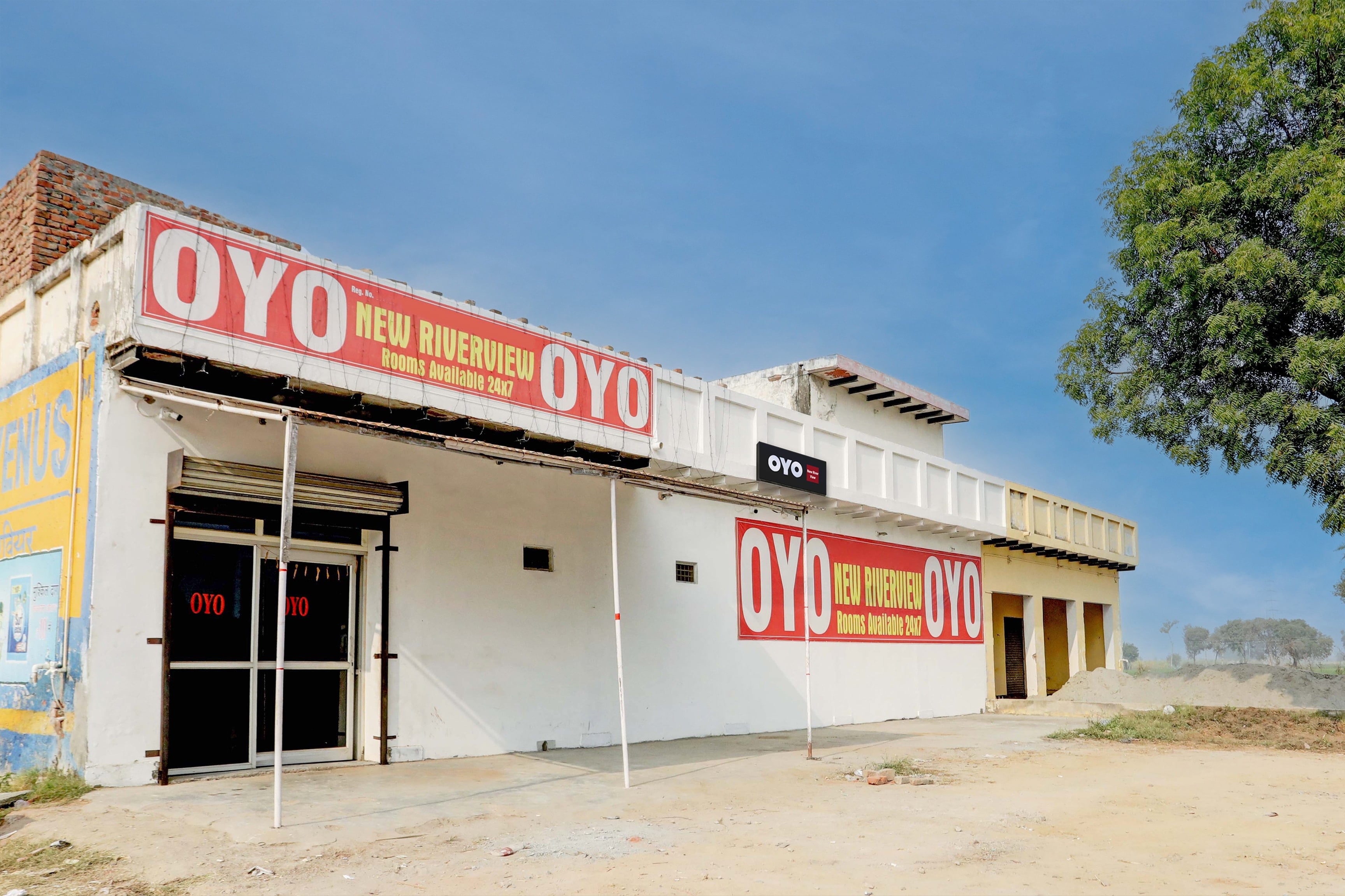 Hotel O New River View - Tap to explore photos