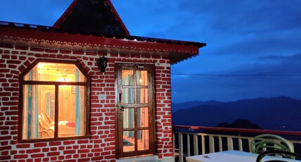 Hotel Mount View Dhanaulti Dreams Room Type - Super Deluxe Hut