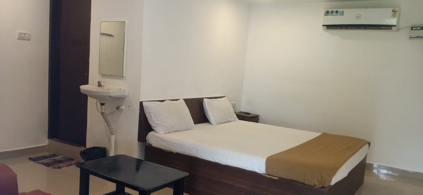 Olive Resort - Tap to explore photos