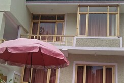 Moon Palace Homestay | Rooms & Meals